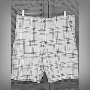 George Men's Black and White Plaid Cargo Shorts
